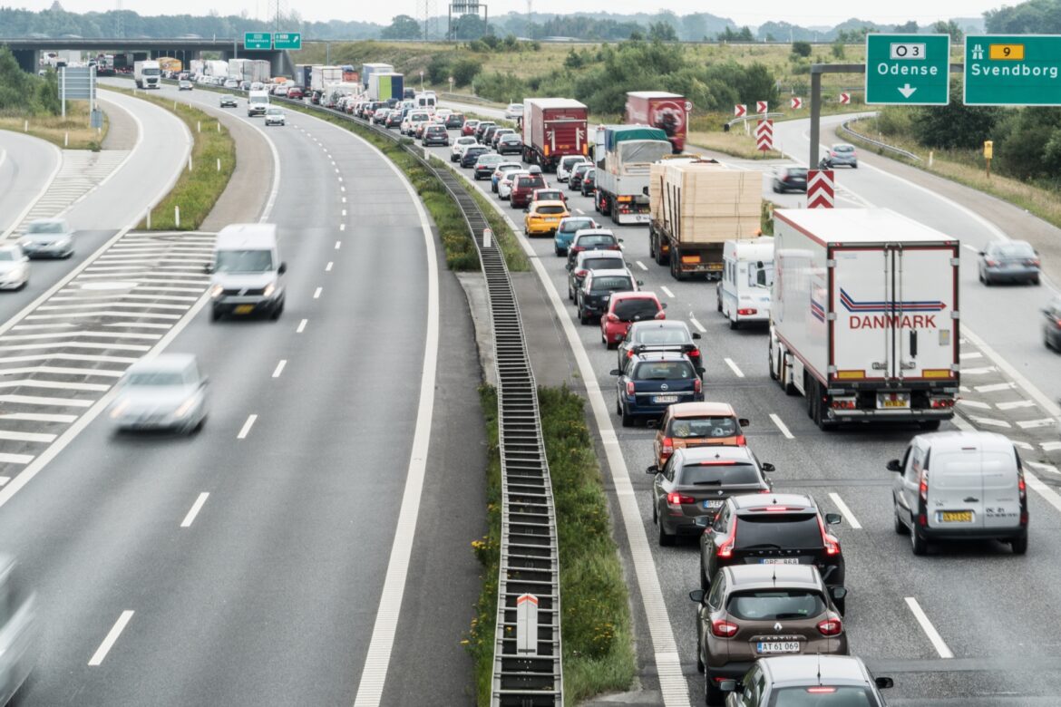 SR-Beitrag-KW07-stau